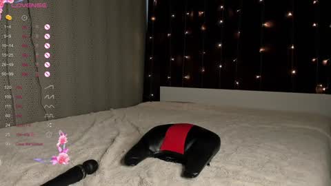 Snapshot of leenylipss chatting on 17, 1, 2025 Emily pvt open ONLY WITH EXTRA TIPS online show from 17, 1, 2025