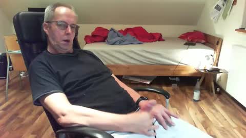 Dave online show from 2, 1, 2025