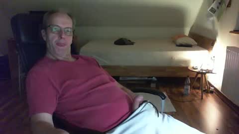 Dave online show from 10, 1, 2025