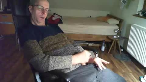 Dave online show from 27, 2, 2025