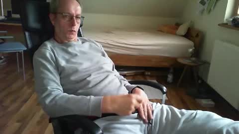 Dave online show from 2, 3, 2025