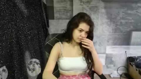 Liya online show from 17, 4, 2026