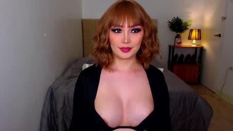 Snapshot of legendaryxqueen chatting on 3, 2, 2025 UR ULTIMATE QUEEN SUSSIE BROWN online show from 3, 2, 2025