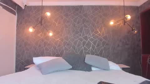 LEIGH ANGELS online show from 13, 12, 2025