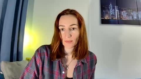 Snapshot of leila_cam18hot chatting on 29, 5, 2026 leila_cam18hot online show from 29, 5, 2026