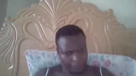 Snapshot of leilah_hope chatting on 5, 1, 2026 leilah_hope online show from 5, 1, 2026