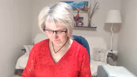 Leila Kinky online show from 4, 2, 2026