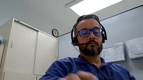 Snapshot of lelefiel chatting on 27, 1, 2025 Pequeno Urso online show from 27, 1, 2025