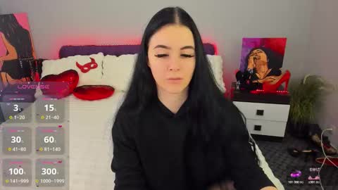 LellitClark online show from 18, 11, 2025