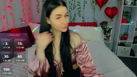 LellitClark online show from 7, 4, 2026