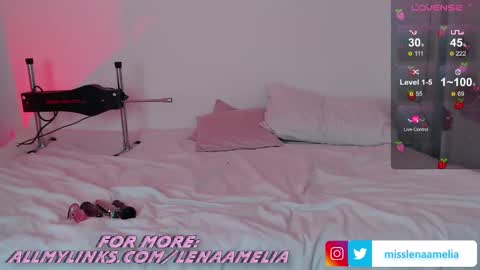 Lena Amelia online show from 31, 1, 2025