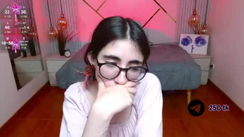 Snapshot of lena_roses chatting on 1, 5, 2026 Lena online show from 1, 5, 2026