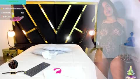 Lena Rousseau  online show from 13, 12, 2024