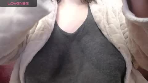 Snapshot of lenagolden chatting on 31, 1, 2025 lenagolden online show from 31, 1, 2025