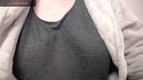 Snapshot of lenagolden chatting on 12, 2, 2025 lenagolden online show from 12, 2, 2025