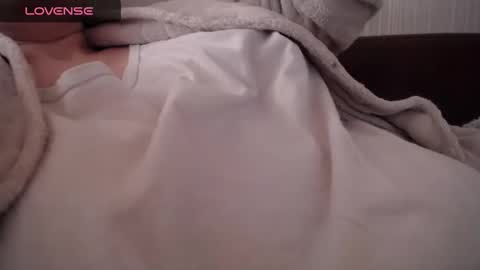 Snapshot of lenagolden chatting on 20, 2, 2025 lenagolden online show from 20, 2, 2025