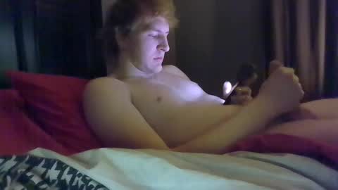 lenewton2004 online show from 24, 2, 2025