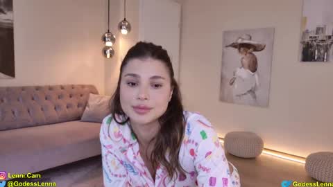 Lenna Goddess online show from 22, 5, 2026