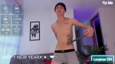 Lenner INDEPENDENT MODEL online show from 11, 1, 2025