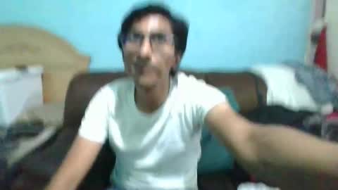 Snapshot of leo0m3d1n4 chatting on 7, 5, 2026 Leonel Rodrigo rod online show from 7, 5, 2026