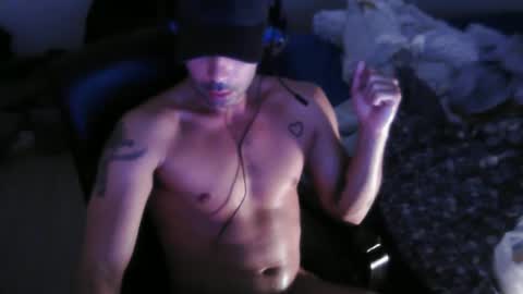 Snapshot of leo1991lol chatting on 25, 10, 2025 leo1991lol online show from 25, 10, 2025