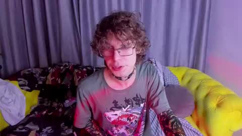 Snapshot of leo_bensyten chatting on 11, 10, 2025 Leo online show from 11, 10, 2025