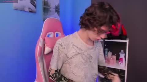 Snapshot of leo_bensyten chatting on 13, 10, 2025 Leo online show from 13, 10, 2025