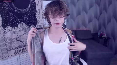 Snapshot of leo_bensyten chatting on 22, 10, 2025 Leo online show from 22, 10, 2025