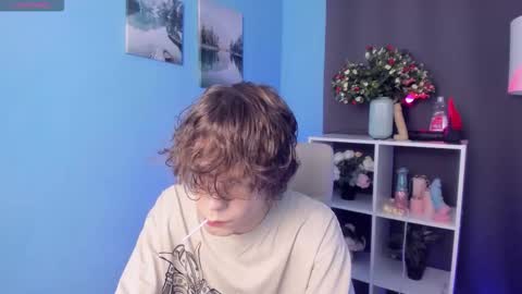 Snapshot of leo_bensyten chatting on 23, 10, 2025 Leo online show from 23, 10, 2025