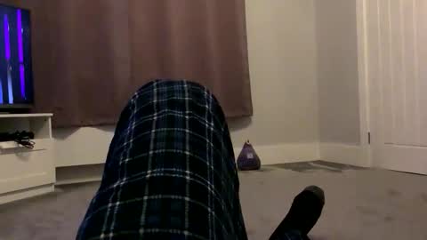 Snapshot of leo_blackstar chatting on 19, 11, 2025 leo_blackstar online show from 19, 11, 2025