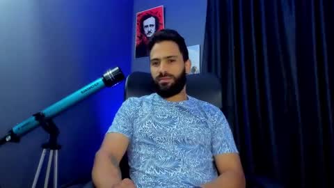 Leo  Diaz online show from 22, 12, 2024