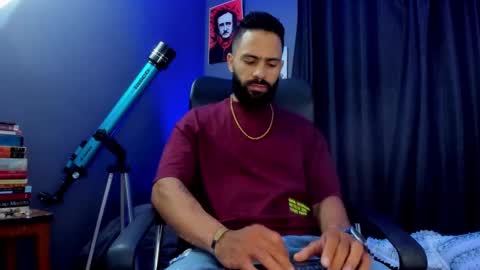 Leo  Diaz online show from 31, 12, 2024