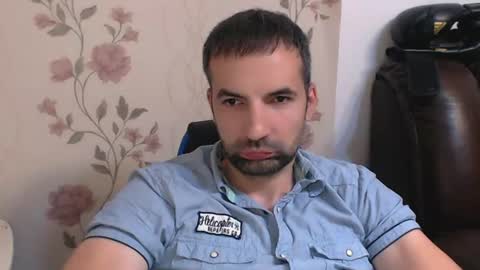 Snapshot of leo_gianni chatting on 12, 7, 2026 Leo Gianni online show from 12, 7, 2026