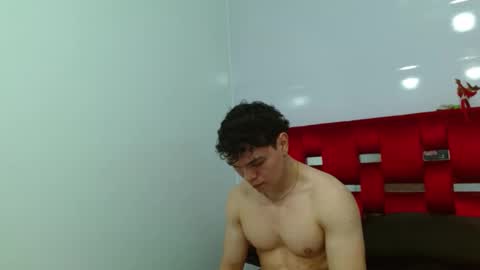 Snapshot of leo_morris chatting on 3, 1, 2025 leo_morris online show from 3, 1, 2025