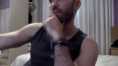 Snapshot of leo_pecs chatting on 1, 6, 2026 LEO PECS online show from 1, 6, 2026