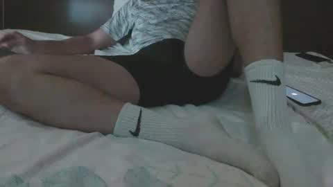 Snapshot of leo_so_horny chatting on 25, 12, 2024 Leo online show from 25, 12, 2024