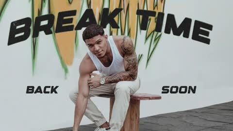 Leo independent model online show from 24, 11, 2025