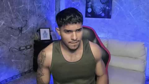 Leo independent model online show from 2, 12, 2025