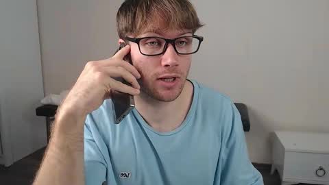 Snapshot of leoackerman chatting on 30, 10, 2025 leoackerman online show from 30, 10, 2025