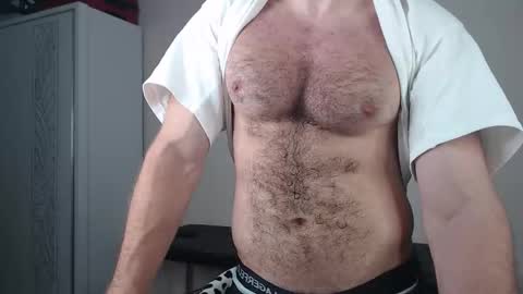 Snapshot of leoackerman chatting on 15, 11, 2025 leoackerman online show from 15, 11, 2025