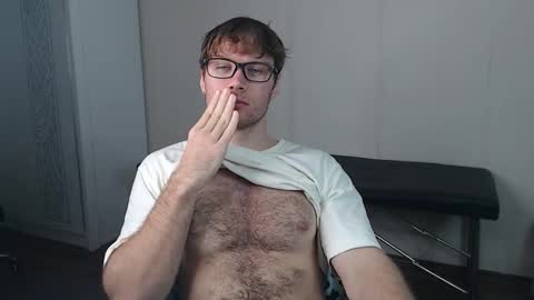 Snapshot of leoackerman chatting on 16, 11, 2025 leoackerman online show from 16, 11, 2025