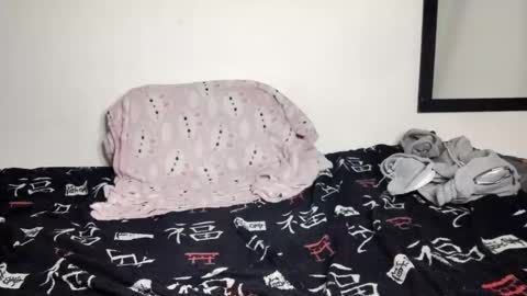 Snapshot of leohot24 chatting on 6, 1, 2025 leo online show from 6, 1, 2025