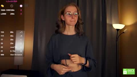 Snapshot of leolakorner chatting on 15, 12, 2025 Hello Im Roxy Im just starting my journey here so lets get acquainted online show from 15, 12, 2025