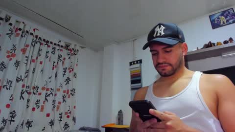 Leon Hart online show from 16, 12, 2024