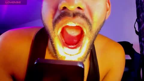 Leon Hart online show from 17, 11, 2025