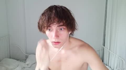 Snapshot of leon_heart666 chatting on 10, 5, 2026 Leon online show from 10, 5, 2026