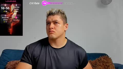 Snapshot of leon_ssmoron chatting on 13, 2, 2025 Leon Smoron online show from 13, 2, 2025