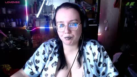 Snapshot of leona_harrison chatting on 9, 12, 2024 Leona Harrison online show from 9, 12, 2024