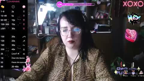 Snapshot of leona_harrison chatting on 9, 3, 2025 Leona Harrison online show from 9, 3, 2025