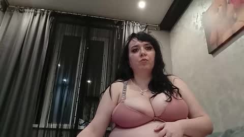 Snapshot of leona_harrison chatting on 19, 10, 2025 Leona Harrison online show from 19, 10, 2025